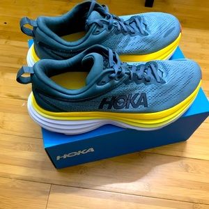 Men’s Gray HOKA BONDI 8 Size 8D